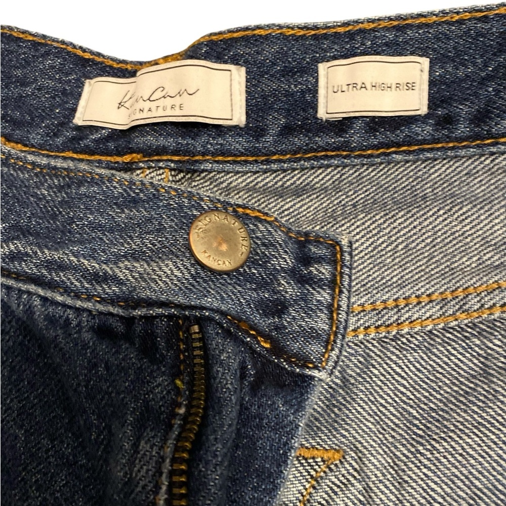 Authentic Signature Ultra High Rise Short KanCan - Picture 9 of 10